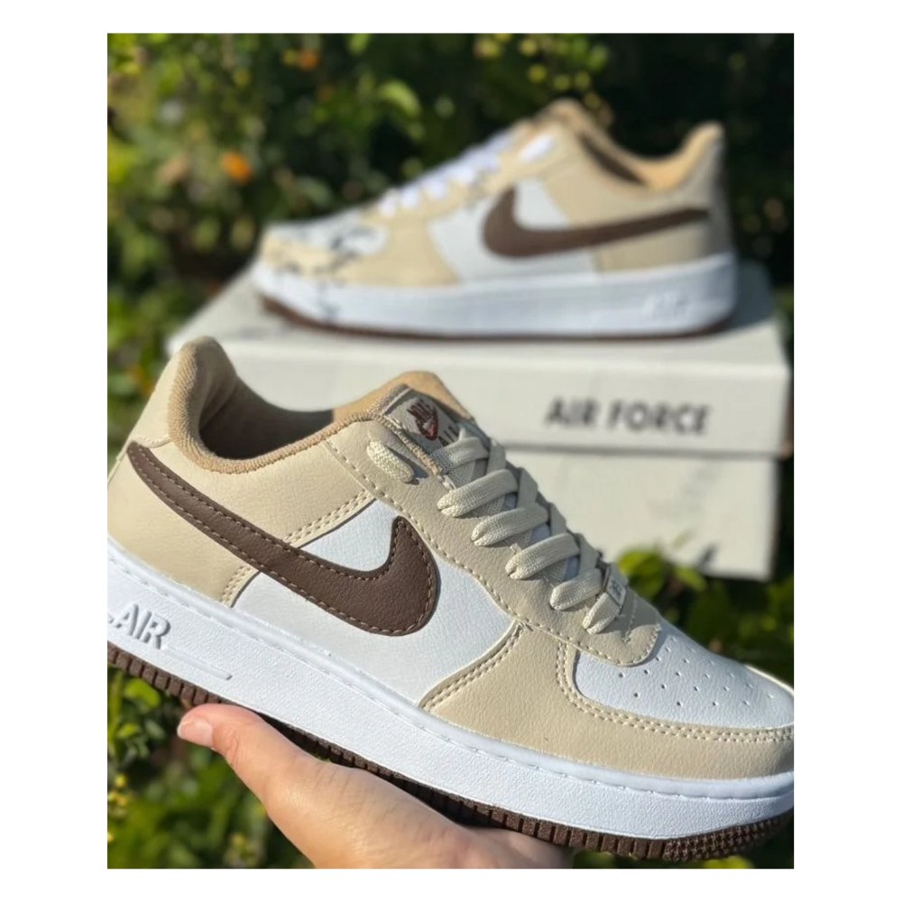 Nike Air Force - Cor 22